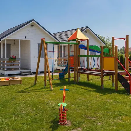 Holiday Homes Close To The Seaside Beach Casa de Férias Gąski